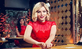 Hình ảnh người chơi nạp tiền và nhận thêm tiền thưởng, thể hiện ưu đãi nạp tiền của by88 club.